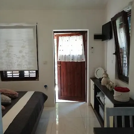 Apartment In Privlaka With Sea View, Terrace, Air Conditioning, Wifi 3591-3 Privlaka (Zadar)