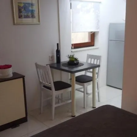 Apartment In Privlaka With Sea View, Terrace, Air Conditioning, Wifi 3591-3 *