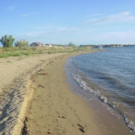 In Privlaka With Sea View, Terrace, Air Conditioning, Wifi 3591-3