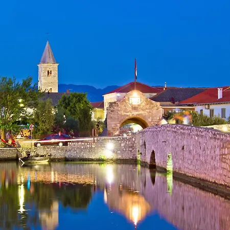 In Privlaka With Sea View, Terrace, Air Conditioning, Wifi 3591-3 * Privlaka (Zadar)